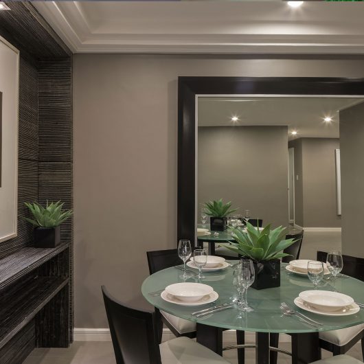 astroia plaza suite dining 2